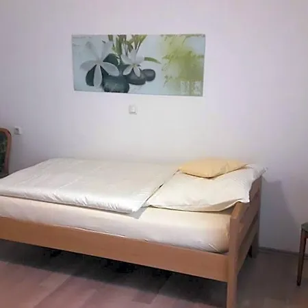 Rose 3*