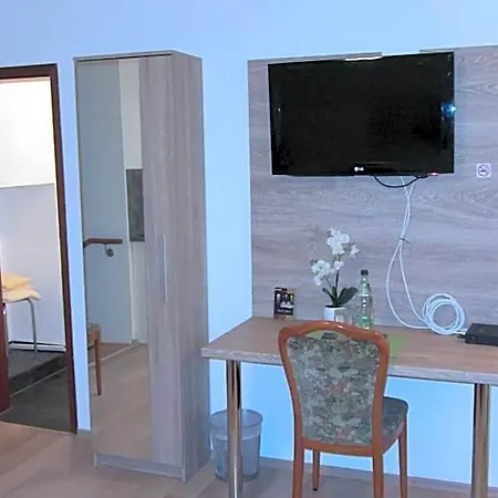 Отель Rose 3*